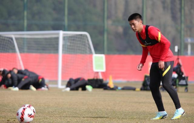 1674048275242068602.jpg kjw.jpg